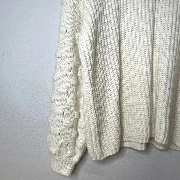 White Knit Sweater - Picture 3 of 9